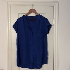 Simply Vera Wang dress blouse. Blue. Size Large.